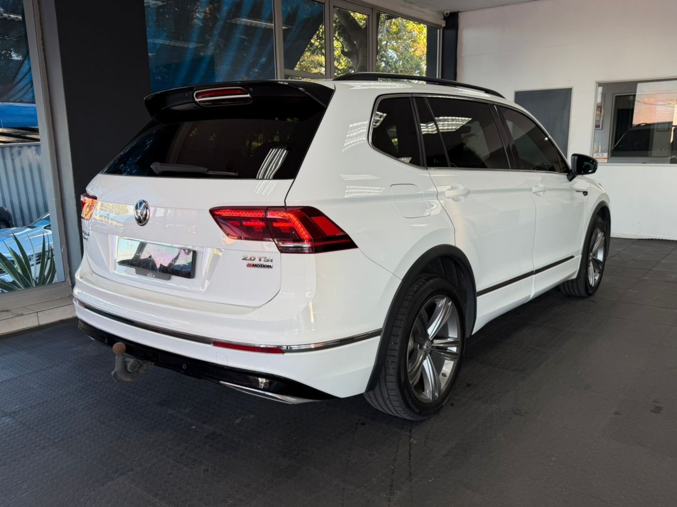 Volkswagen Tiguan AllSpace 2.0TSI 4Motion Comfortline R-Line 2018