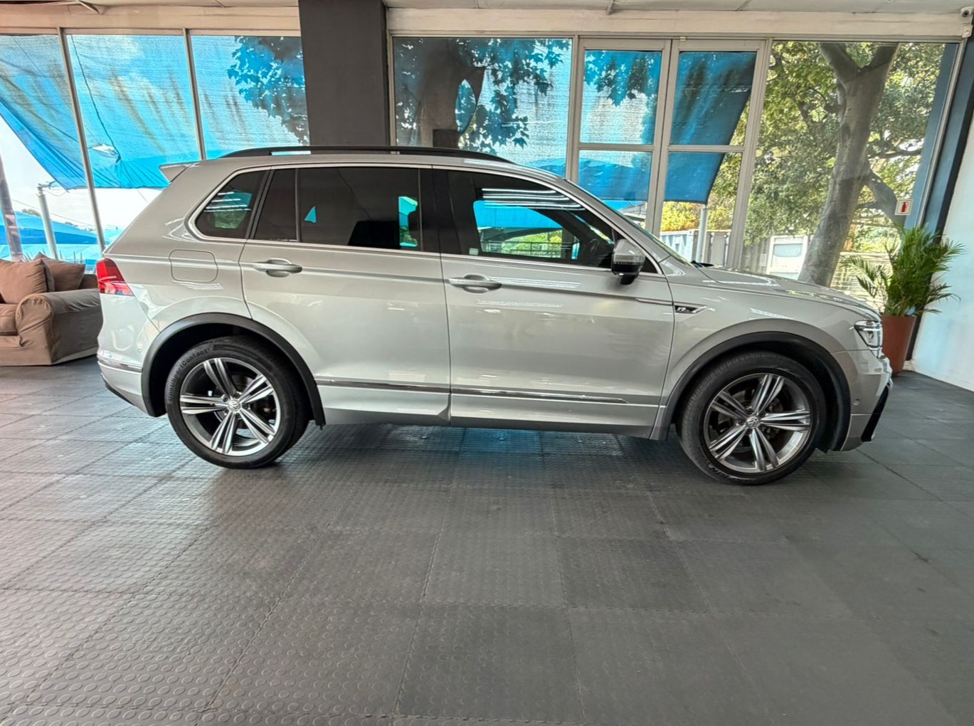 Volkswagen Tiguan 2.0TDI 4Motion Comfortline R-Line 2018