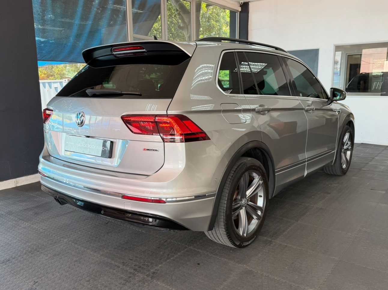 Volkswagen Tiguan 2.0TDI 4Motion Comfortline R-Line 2018