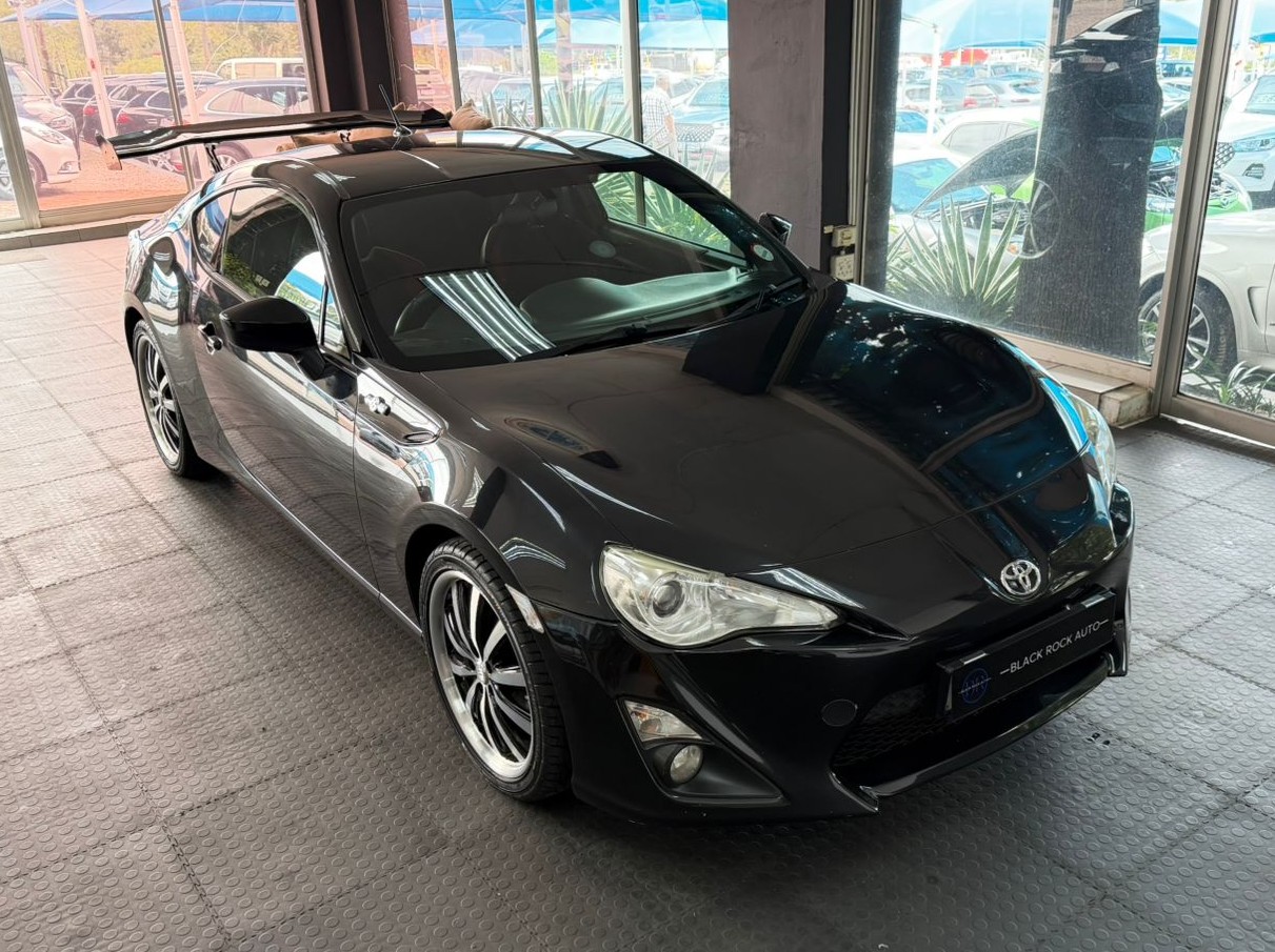 Toyota 86 2.0 standard 2012