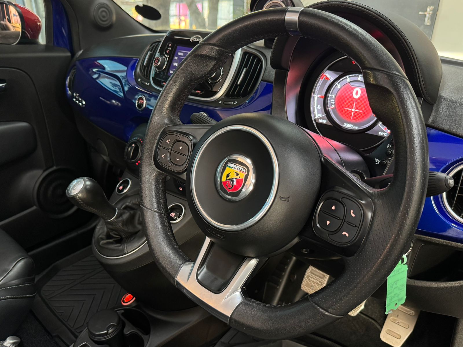 Abarth 500C 595 1.4T 2021