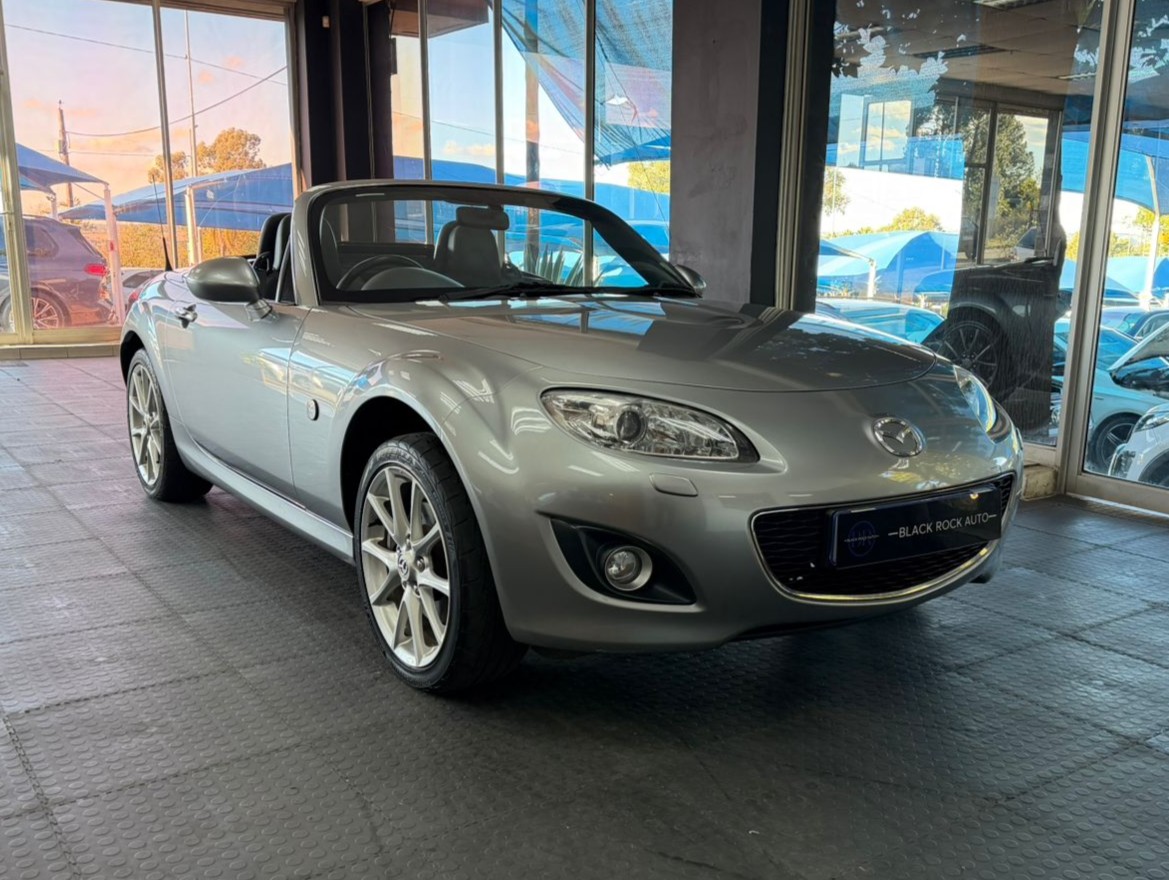 Mazda MX-5 2.0 Roadster-Coupe 2011