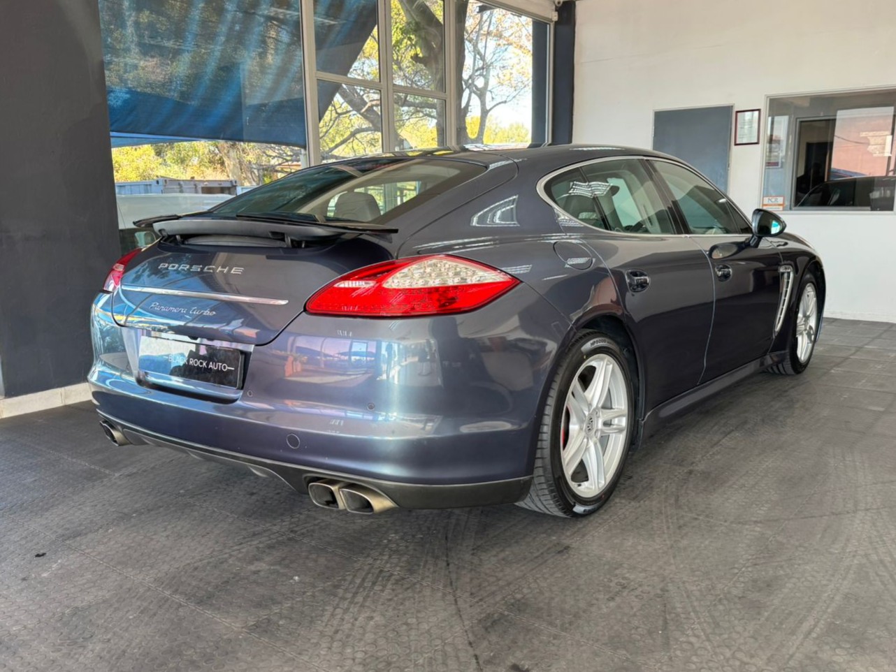 Porsche Panamera Turbo 2010