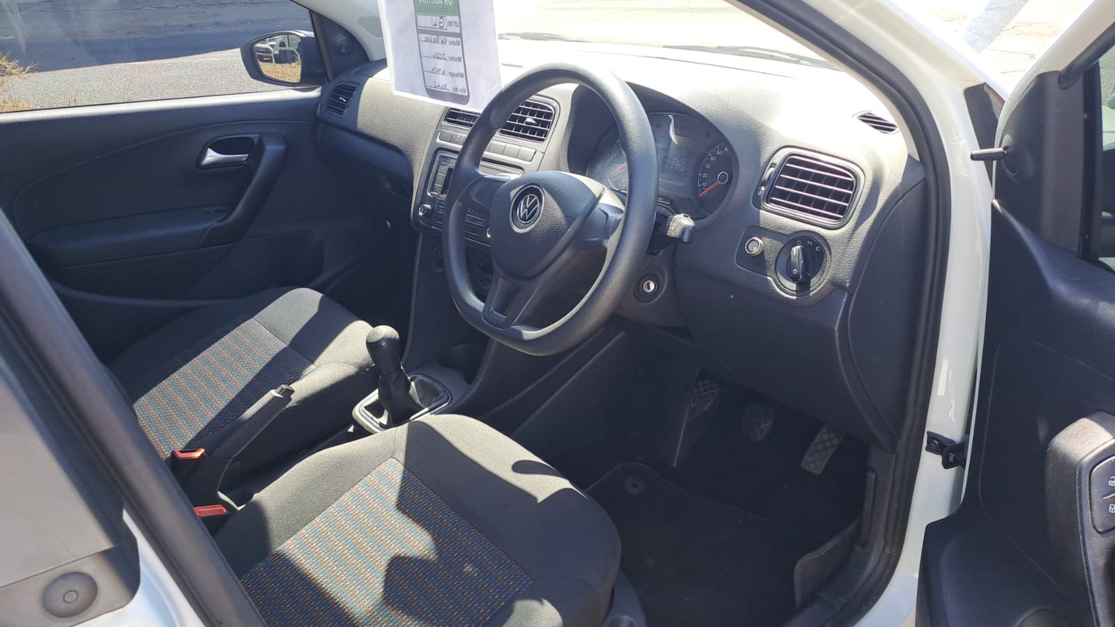 Volkswagen Polo Vivo 2024