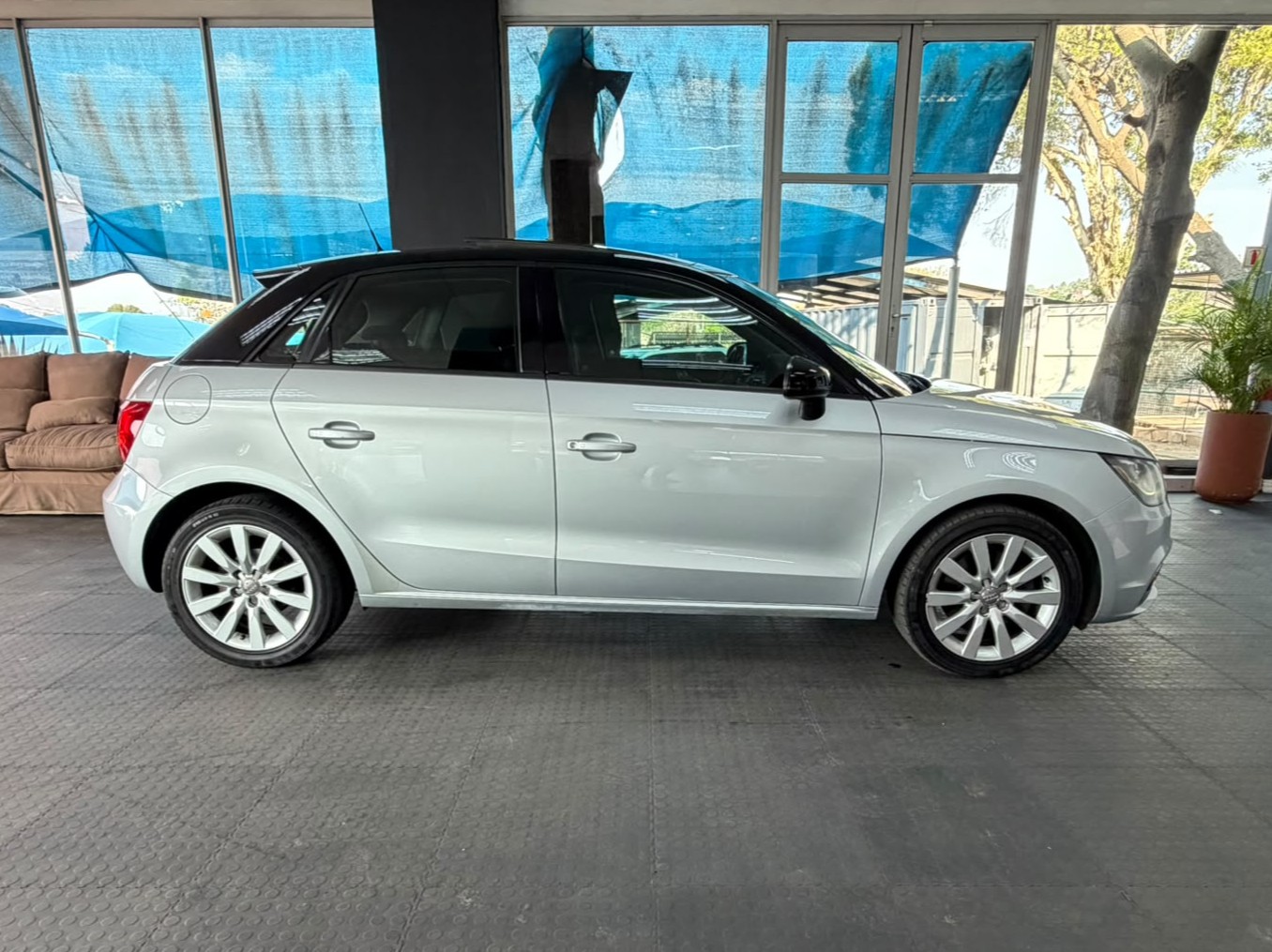 audi A1 Sportback 1.4TFSI Ambition 2013