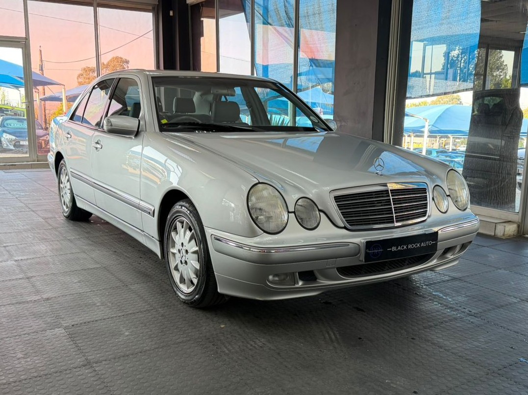 Mercedes-Benz E-Class E200 K Elegance Auto Listing Quality 49% Flyer Preview 2001