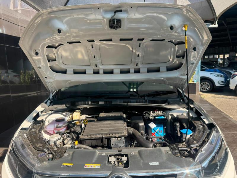 Volkswagen Polo 1.6 2025