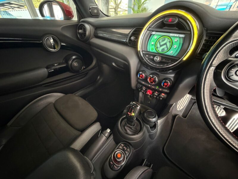 Mini John Cooper Works 2020