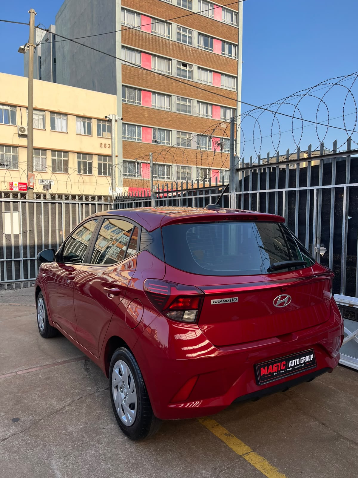 Hyundai i10 1.0 2024