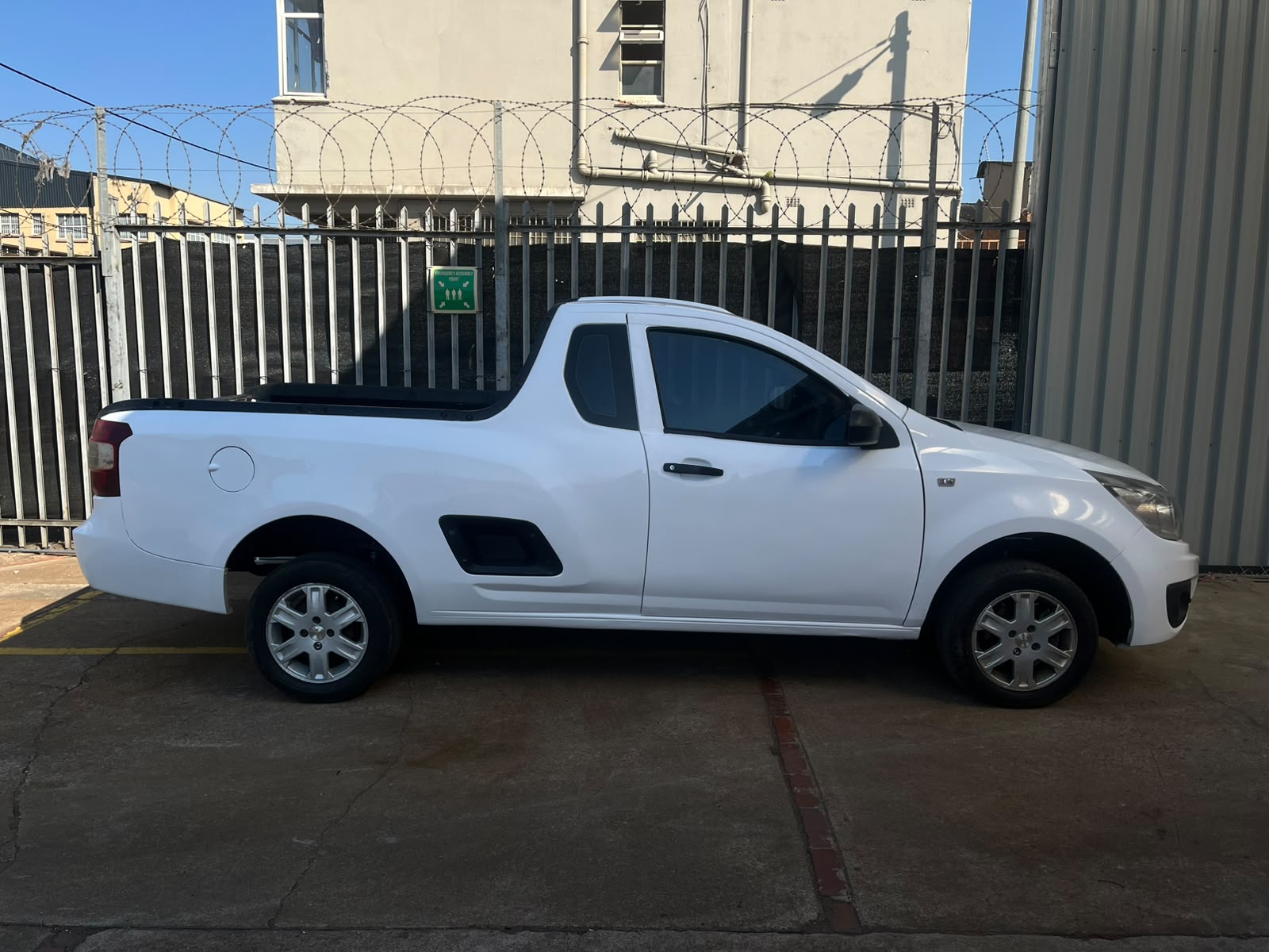 Chevrolet UTILITY 1.4I AC 2015