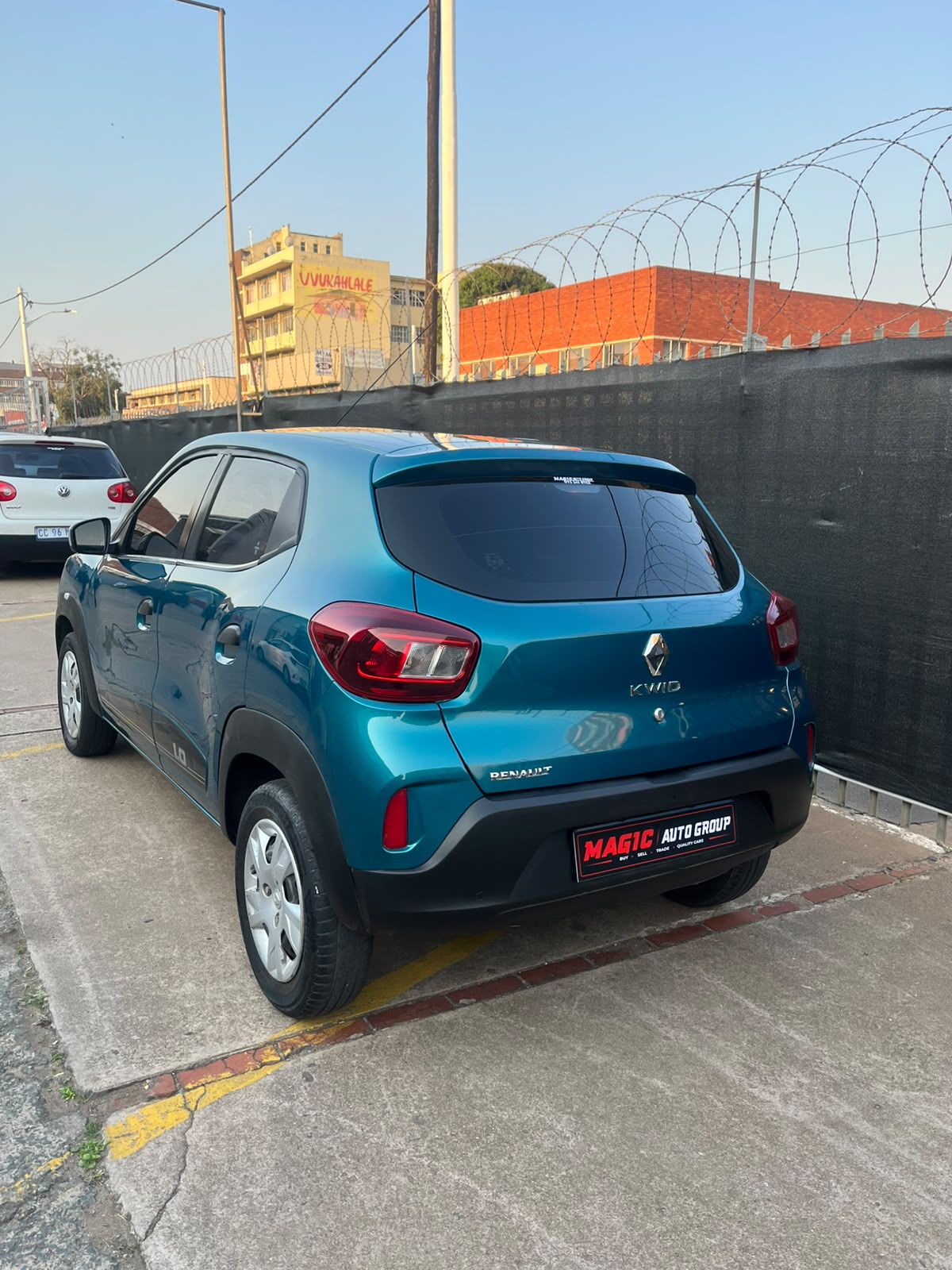 Renault KWID DYNAMIC 1.0 2023