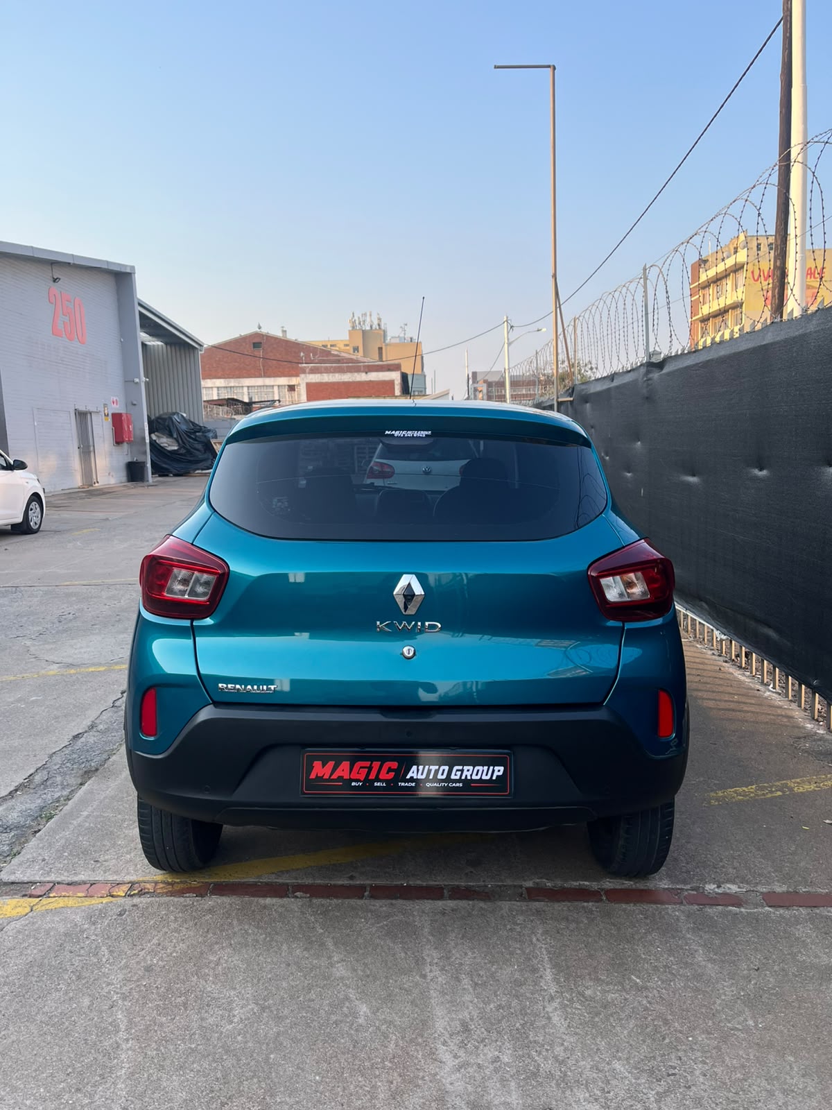 Renault KWID DYNAMIC 1.0 2023