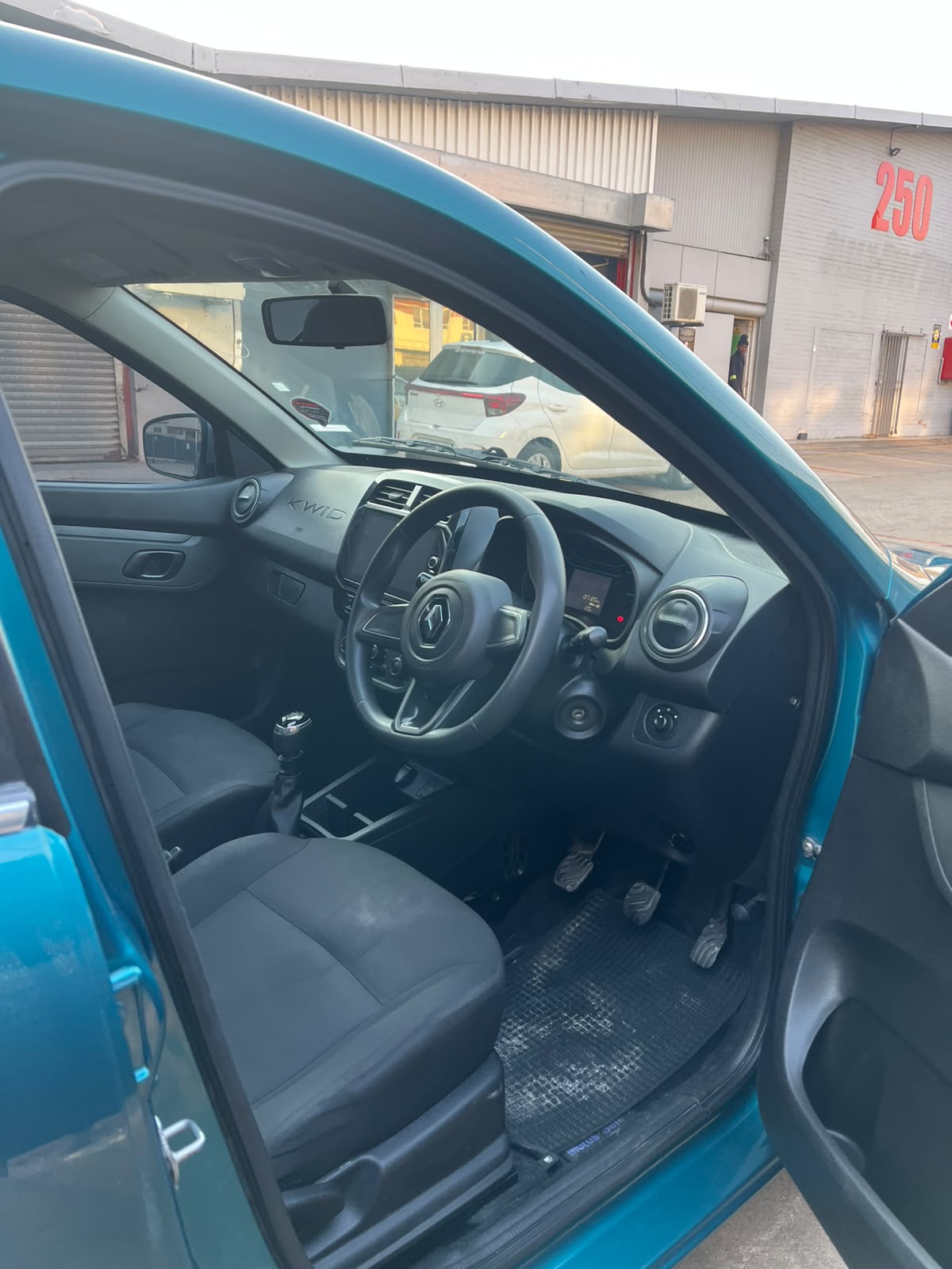 Renault KWID DYNAMIC 1.0 2023