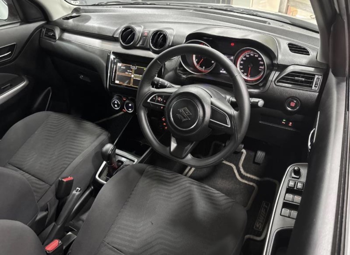 Suzuki Swift 1.2 GLX 2023