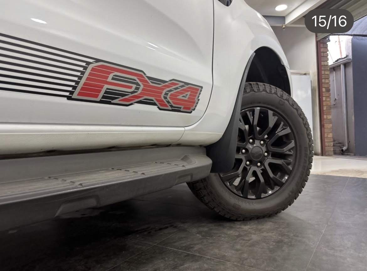 Ford Ranger 2.0SiT Double Cab Hi-Rider XLT FX4 Ranger 2.0SiT Double Cab Hi-Rider XLT FX4 2021